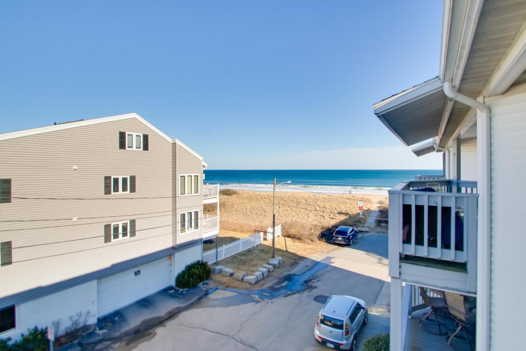 Beachfront Old Orchard Beach Condo With Balcony Eksteriør billede